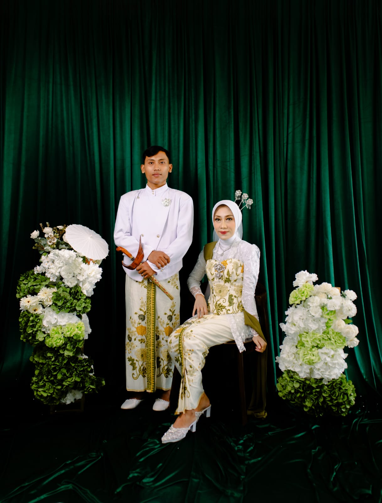 dewi ridwan